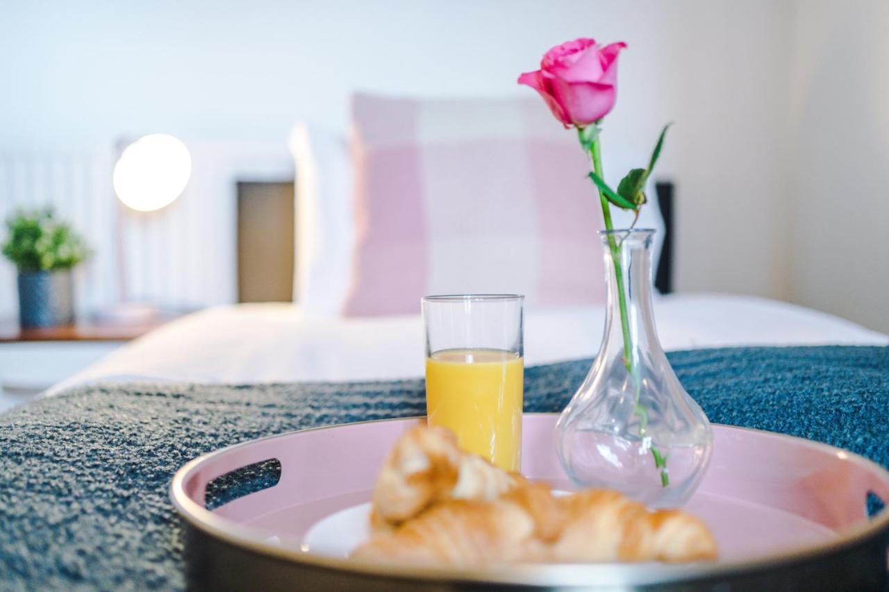 Harley House - Spacious Home With Free Netflix & Parking By Rocketbnb Coventry Eksteriør billede